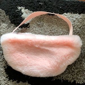 nwt baby pink urban outfitters fuzzy purse